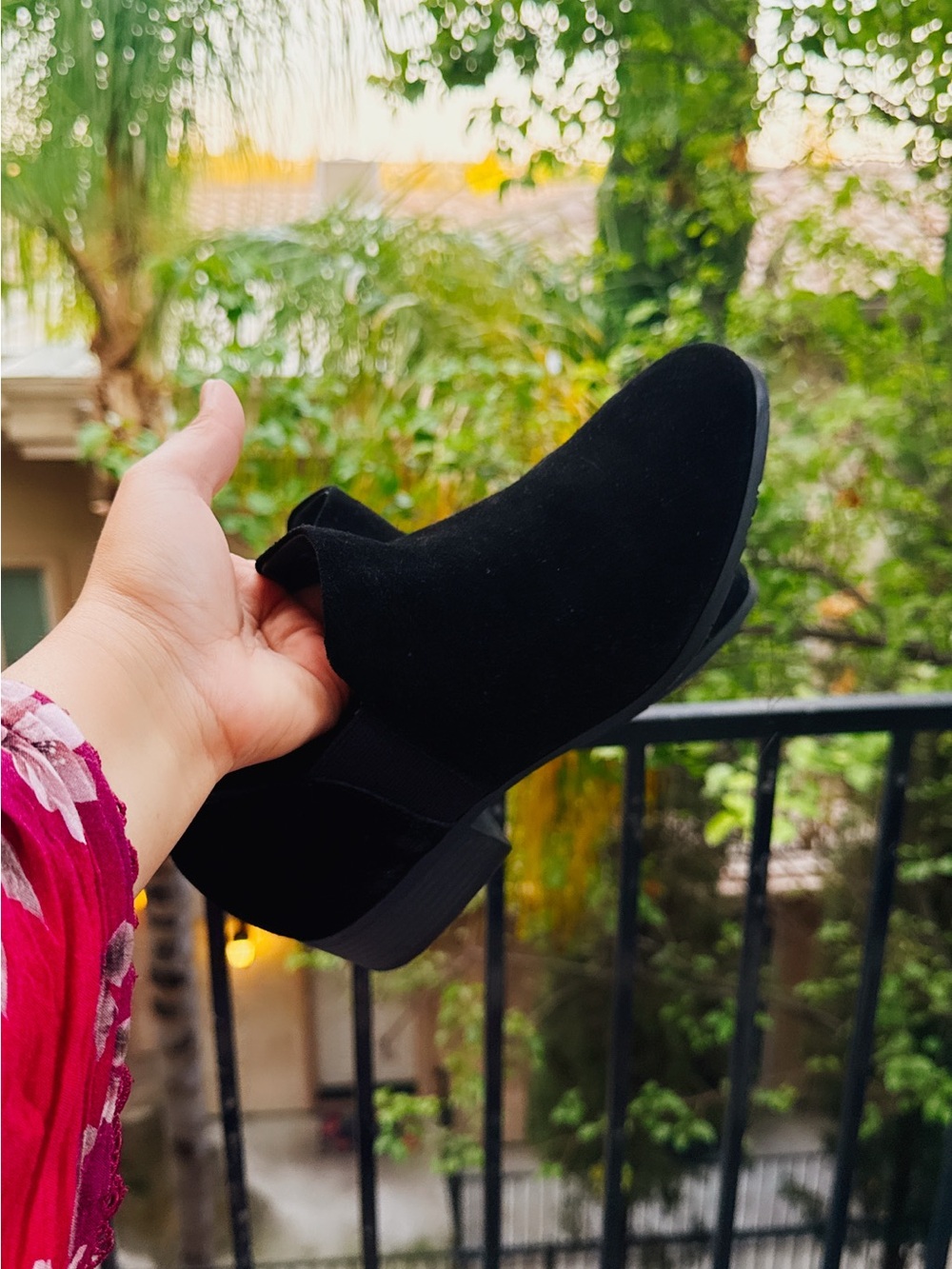 Reaction Kenneth Cole Black Suede Chelsea Ankle Booties